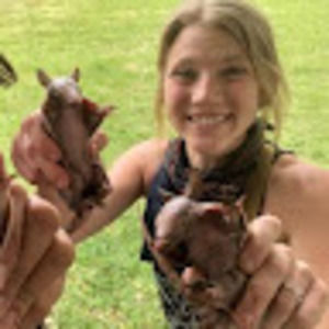 Meet your Posher, Anneliese